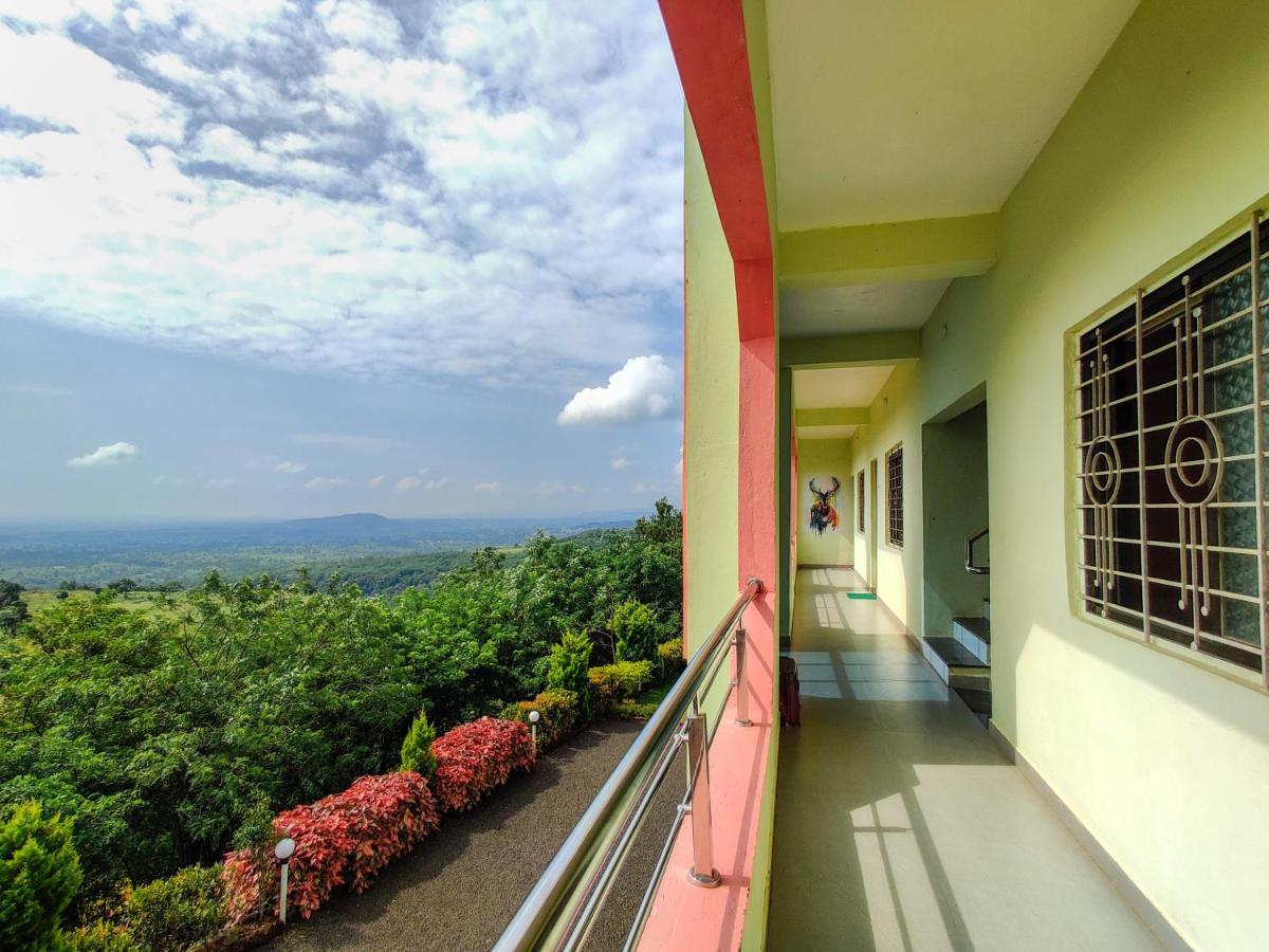 Anand Valley Hotel Panhāla Kültér fotó