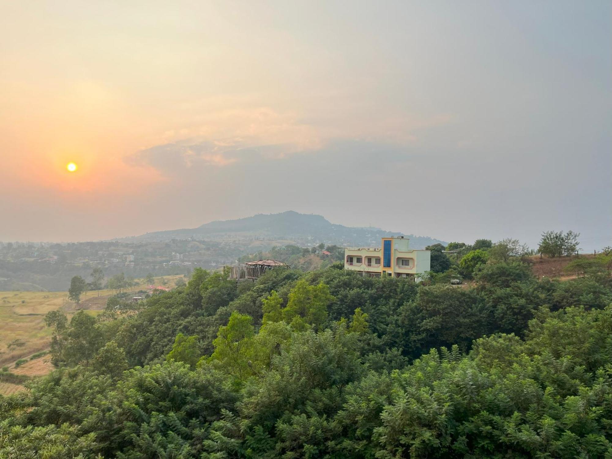 Anand Valley Hotel Panhāla Kültér fotó